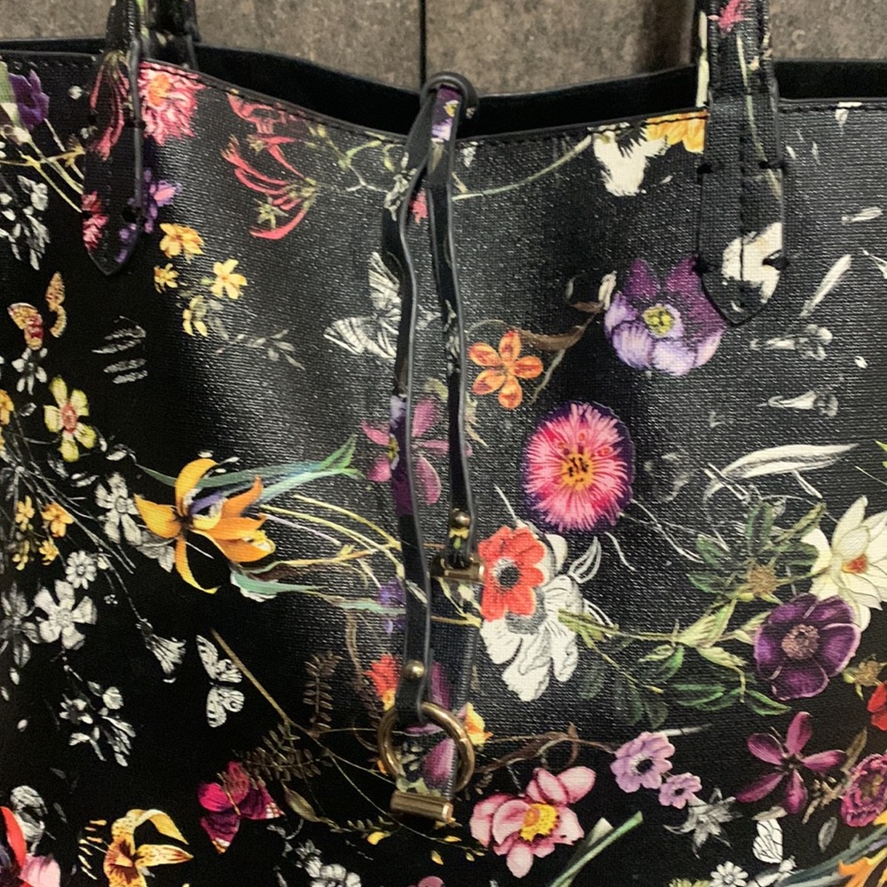 NWOT Brand New Steve Madden East West Tote Bag - Picture 2 of 5